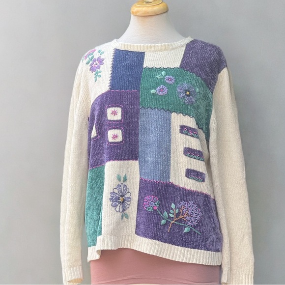 Alfred Dunner Sweaters - Vintage Alfred Dunner Floral Embroidered Grannycore Sweater | Size Large